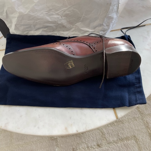 Brand new brown leather Prada shoes . - Picture 5 of 9